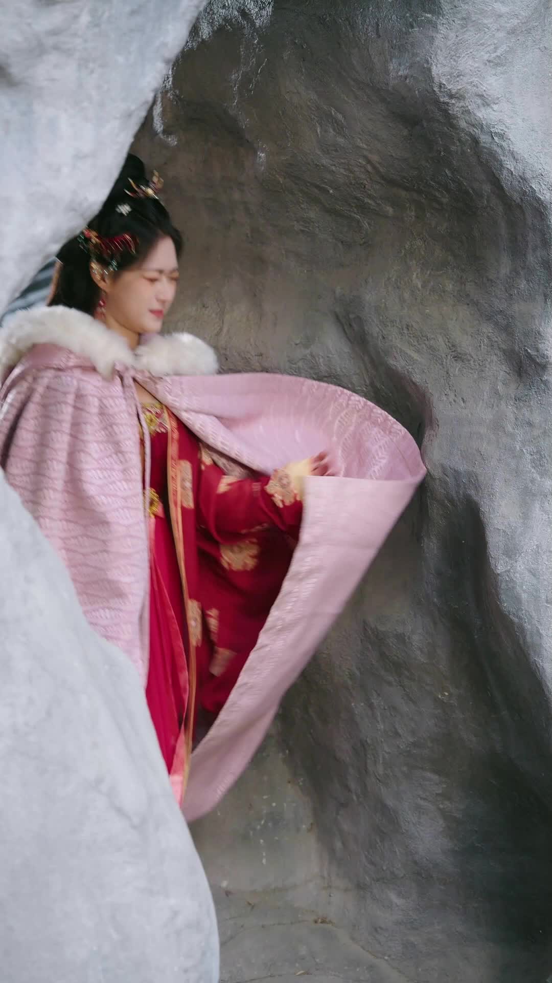 Episode 5 - An Empress in a Weak Wife's Body